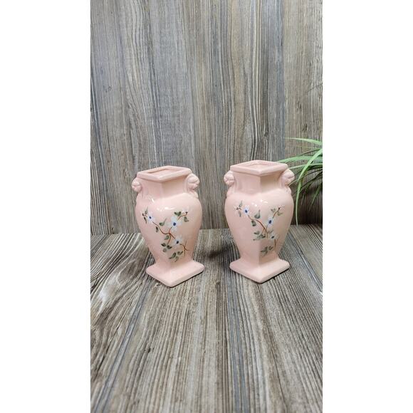 2 Vintage RRP Pink Floral Vases, Robinson Ransbottom - Picture 1 of 6